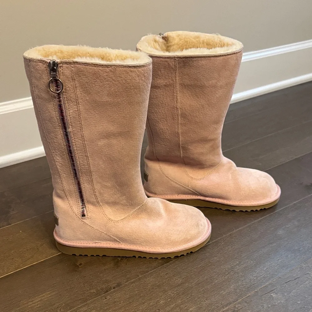 UGG Hayden Tall Boots Seashell Pink Sheepskin Shearling Size 5 Limited Edition